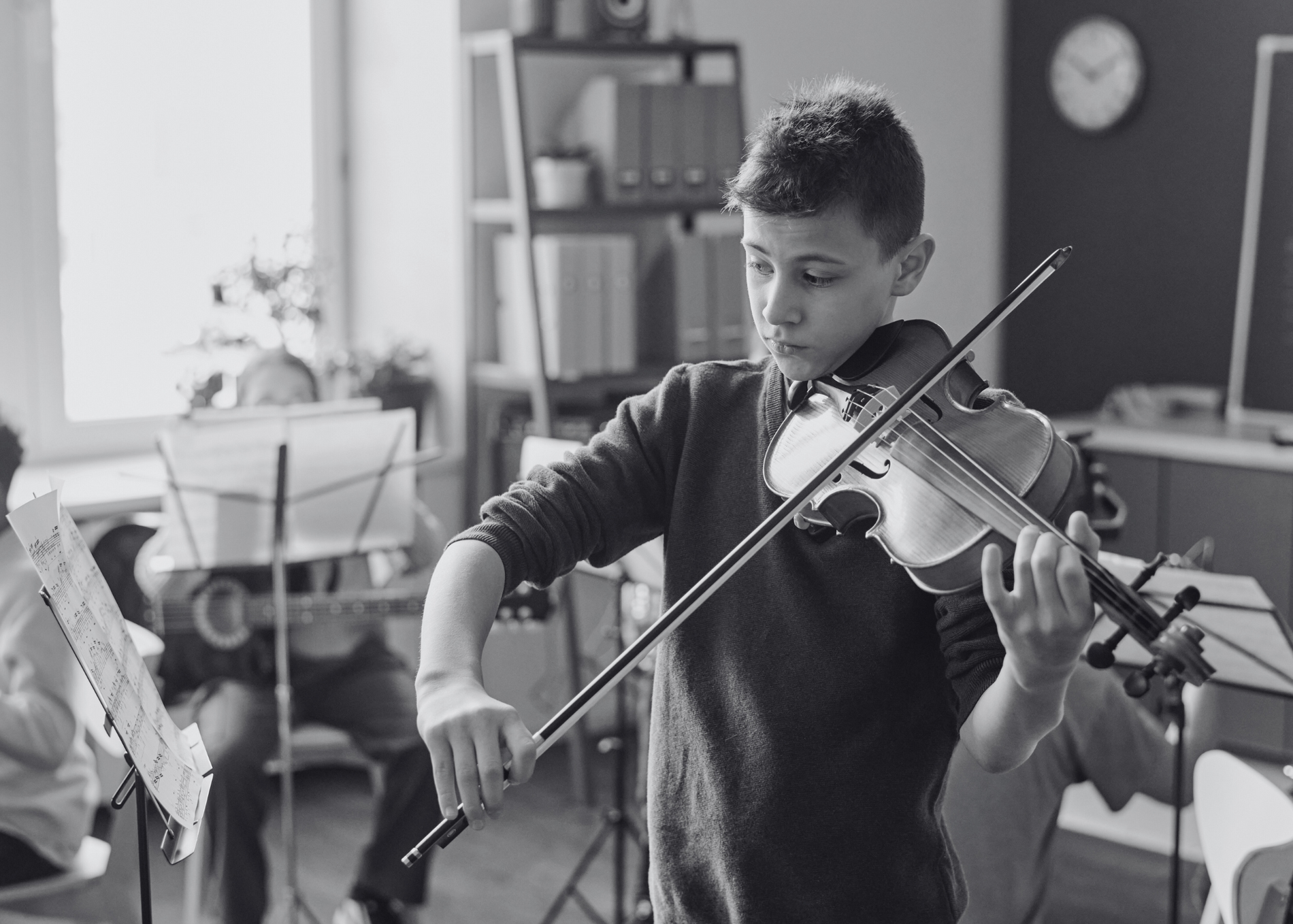 🎵 Why Consistent Music Lessons Work: The Science Behind Our Subscription Model