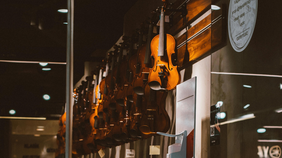 7 Common School Instrument Rental Mistakes Irvine Parents Can Avoid