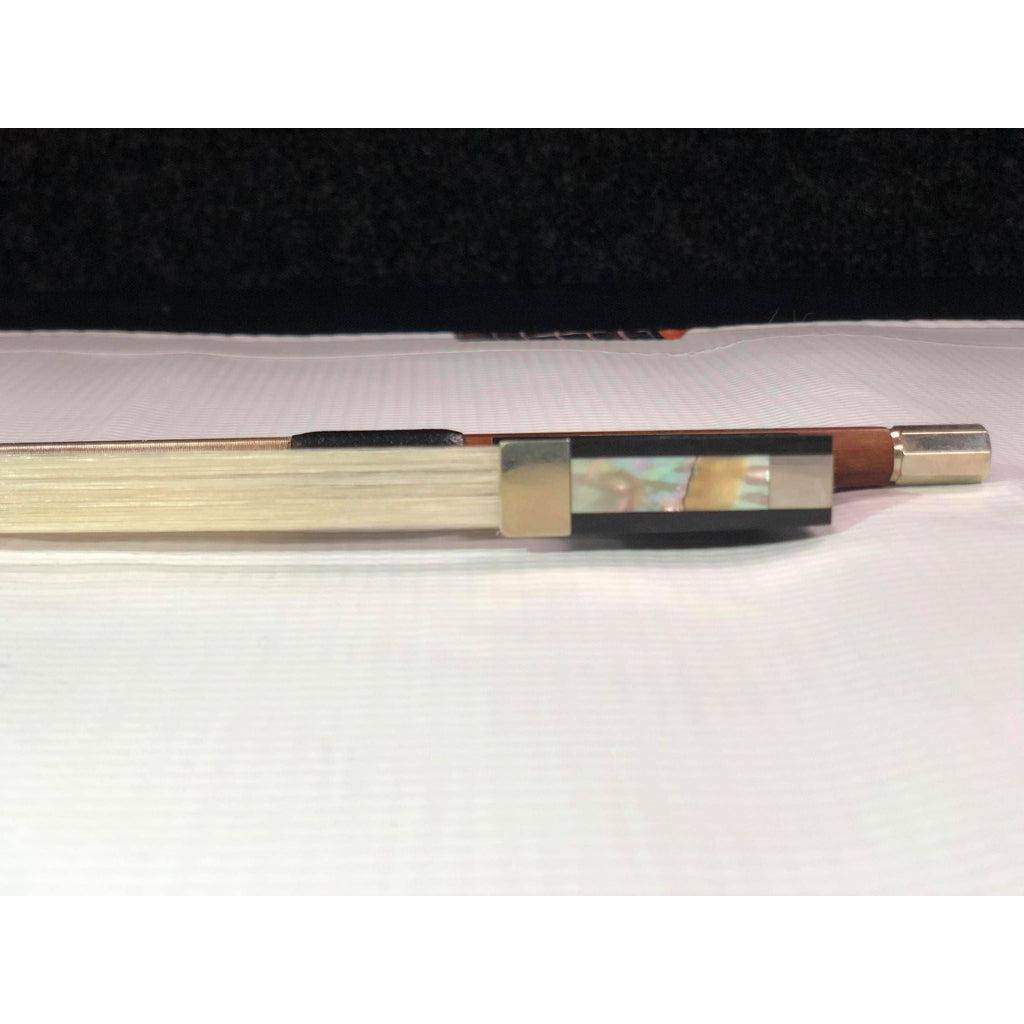 Otto Musica BFD115A44 *ARTINO* (Made in GERMANY) silver Pernambuco violin bow, octagonal, plain frog