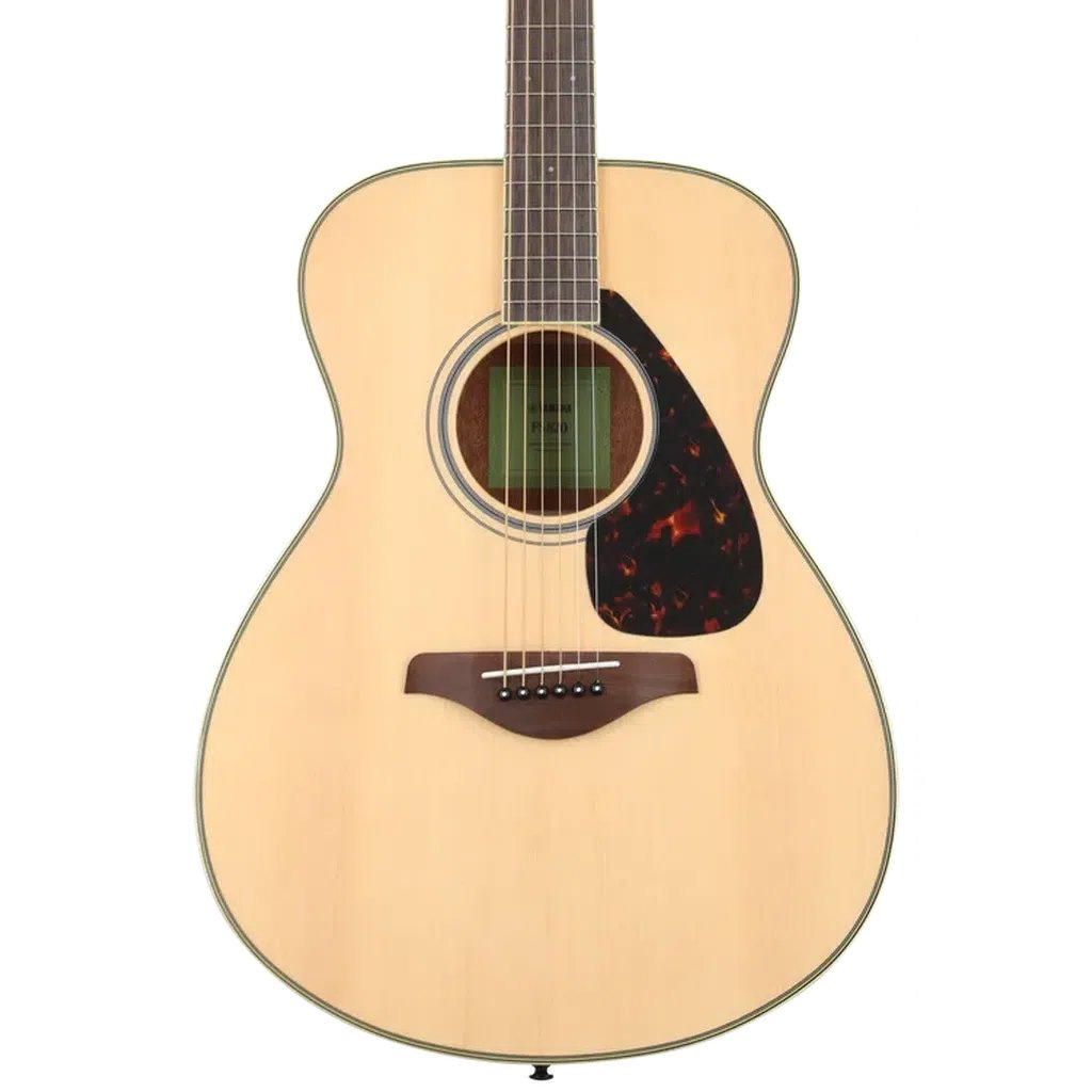 Yamaha FS820 Concert Acoustic Guitar - Natural